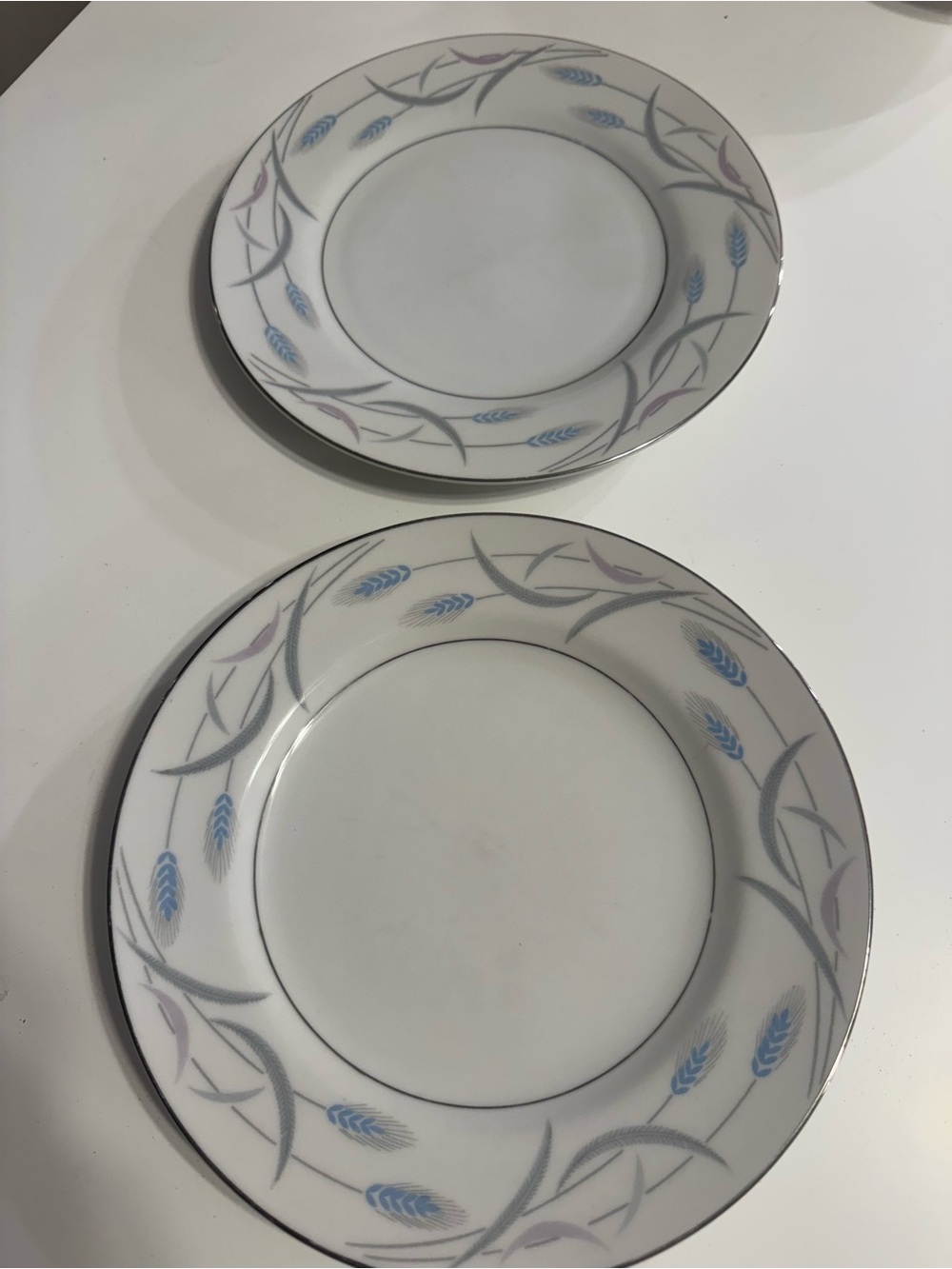 Valmont White Porcelain Dinner Plates with Blue and Lilac Wheat Accent